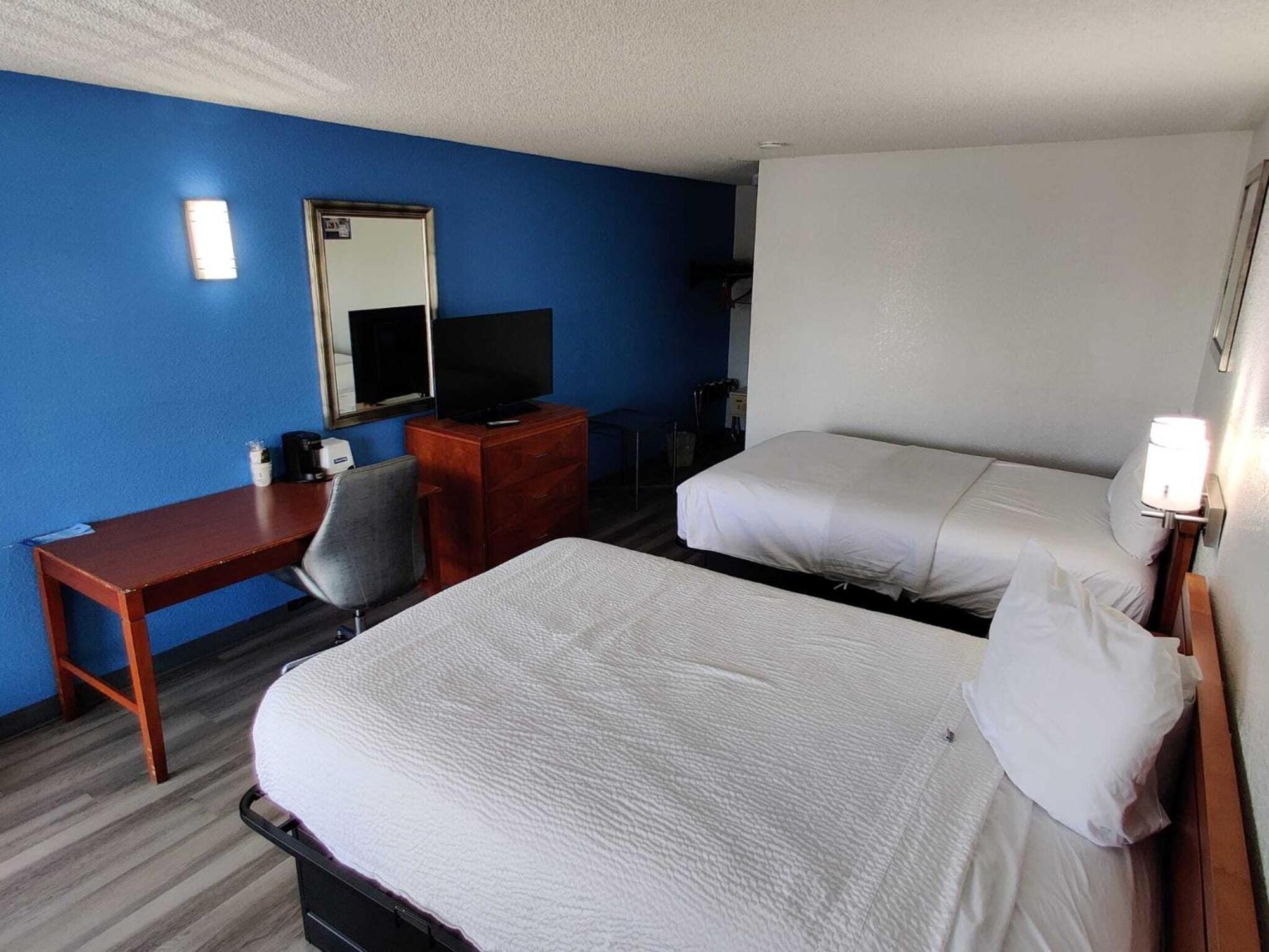 Travelodge Suites By Wyndham Macclenny I-10 Exterior photo